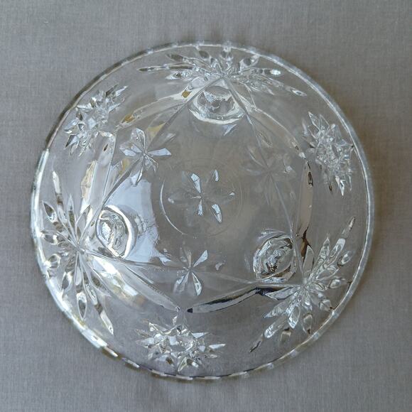 Anchor Hocking 3-footed EAPC Star of David clear glass bowl 2.5"x6.75" vintage - Picture 3 of 6
